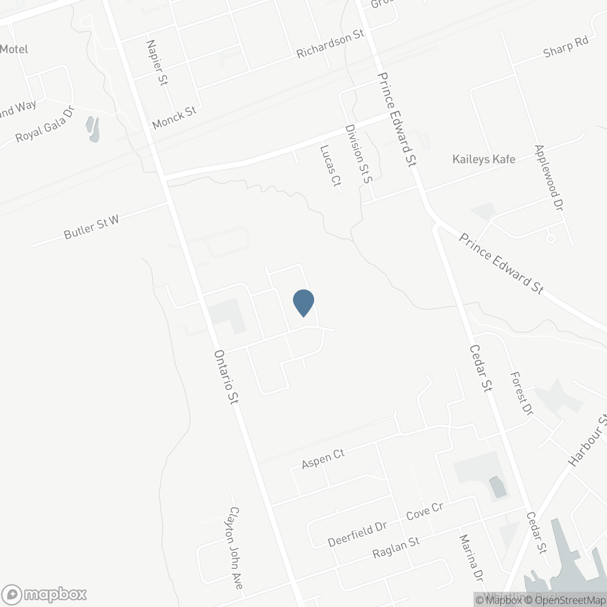 4 ALGONQUIN AVENUE, Brighton, Ontario K0K 1H0